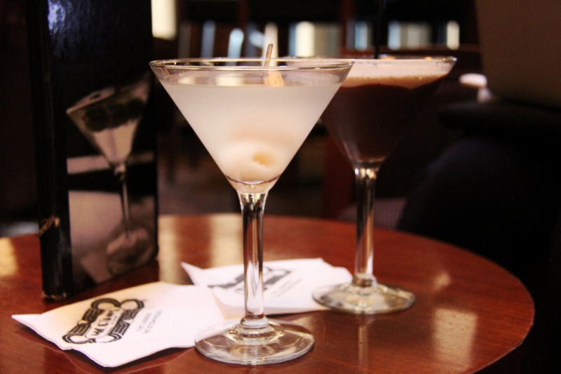 brasserie-ST BLAISE-min_martini_bar_lychee_chocolate_alcohol_liquor_happy_hour_happy-910161